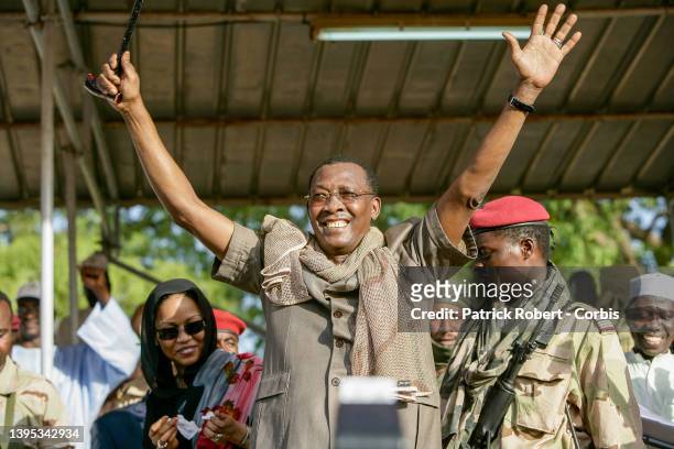 Le Président Idriss Deby Itno du Tchad assiste à une manifestation pour la Paix organisée par le Parti gouvernemental MPS en compagnie de sa dernière...