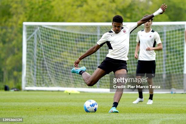 Emil Roback in action during an AC Milan U19 training session at Centro Sportivo Vismara on May 04, 2022 in Milan, Italy.