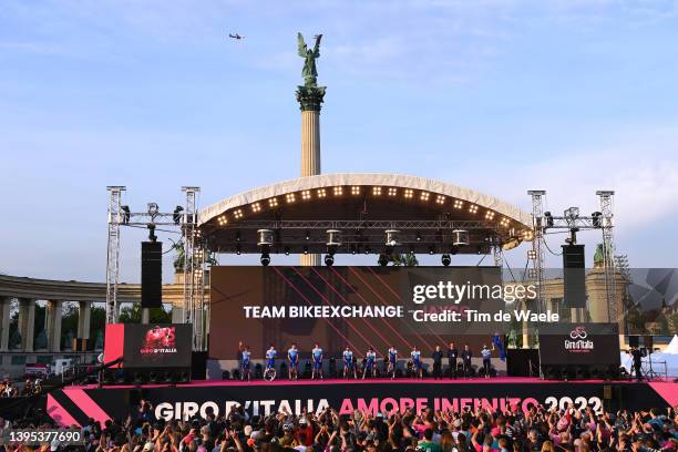 Simon Yates of United Kingdom, Lawson Craddock of United States, Lucas Hamilton of Australia, Michael Hepburn of Australia, Damien Howson of...