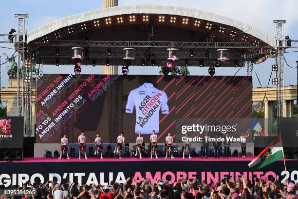 Andrea Vendrame of Italy, Lawrence Naesen of Belgium, Lilian Calmejane of France, Mickaël Cherel of France, Felix Gall of Austria, Jaakko Hänninen of...