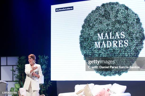 Laura Baena attends "La hora de Cuidarse" Tour on May 04, 2022 in Malaga, Spain. Malasmadres On Tour is a project that started in 2019 and includes...