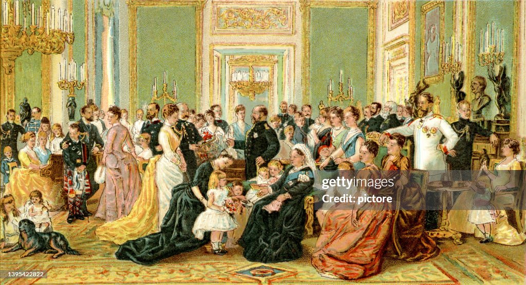 QUEEN VICTORIA (XXXL with lots of details)