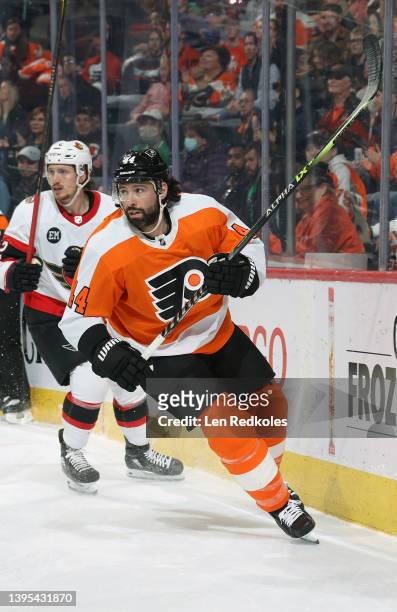 Nate Thompson of the Philadelphia Flyers skates against the Ottawa Senators at the Wells Fargo Center on April 29, 2022 in Philadelphia, Pennsylvania.