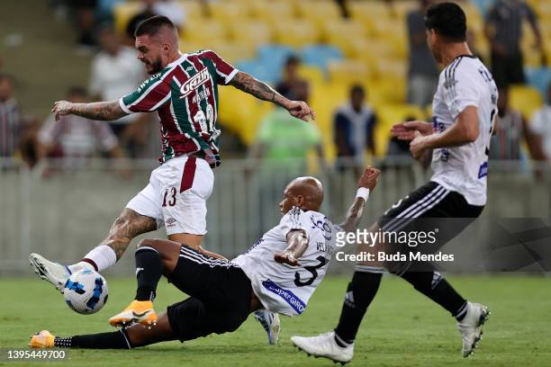 Nathan of Fluminense fights for the ball with Velasco of Junior during the match between Fluminense and Junior as part of Copa CONMEBOL Libertadores...