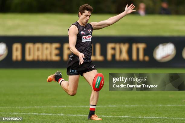 Jack Steele of the Saints kicks the ball during a St Kilda Saints AFL training session at RSEA Park on May 05, 2022 in Melbourne, Australia.