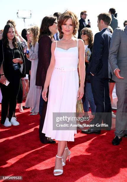 Jean Louisa Kelly attends the "Top Gun: Maverick" World Premiere on May 04, 2022 in San Diego, California.