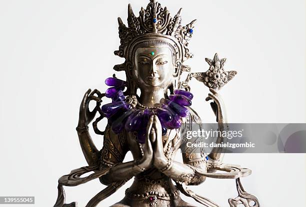 bodhisattva-statuen - guanyin bodhisattva stock-fotos und bilder