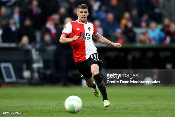 Bryan Linssen of Feyenoord in action during the UEFA Conference League Quarter Final Leg One match between Feyenoord and Slavia Praha at on April 07,...