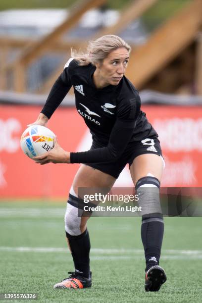 Sarah Hirini of New Zealand passes the ball versus Fiji during a Women's HSBC World Rugby Sevens Series match at Starlight Stadium on April 30, 2022...