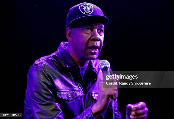 Mark Curry performs onstage during Craig Robinson & The Nasty Delicious, presented by Netflix is a Joke, at Troubadour on May 04, 2022 in West...