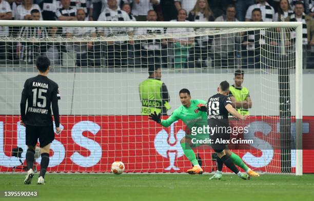 Rafael Santos Borre of Eintracht Frankfurt scores their side's first goal past Alphonse Areola of West Ham United during the UEFA Europa League Semi...