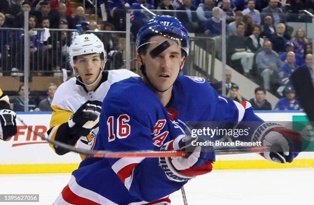 Ryan Strome of the New York Rangers keeps his eyes on the puck during the second period against the Pittsburgh Penguins in Game Two of the First...