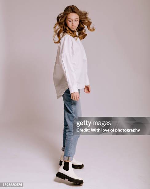 cute teenager girl 14-16 years old european school girl - 12 13 14 15 years girl stock pictures, royalty-free photos & images