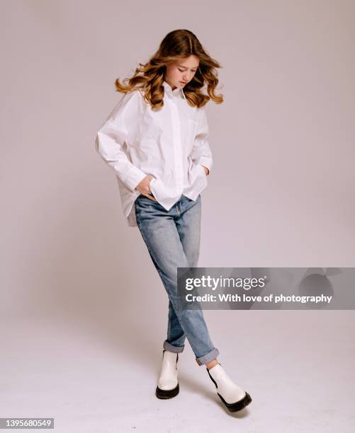 cute teenager girl 14-16 years old european school girl - 12 13 14 15 years girl stock pictures, royalty-free photos & images