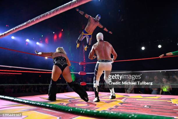 Wrestlers Taya Valkyrie, Rey Horus and Diamante Azul perform at Lucha VAVOOM'S "Cinco de Mayan" show at The Mayan on May 05, 2022 in Los Angeles,...