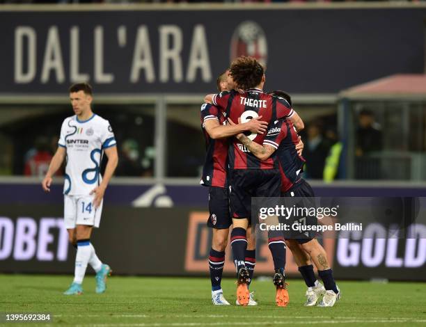 Players of Bologna FC celebrate the victory after the Serie A match between Bologna FC and Udinese Calcio at Stadio Renato Dall'Ara on April 27, 2022...