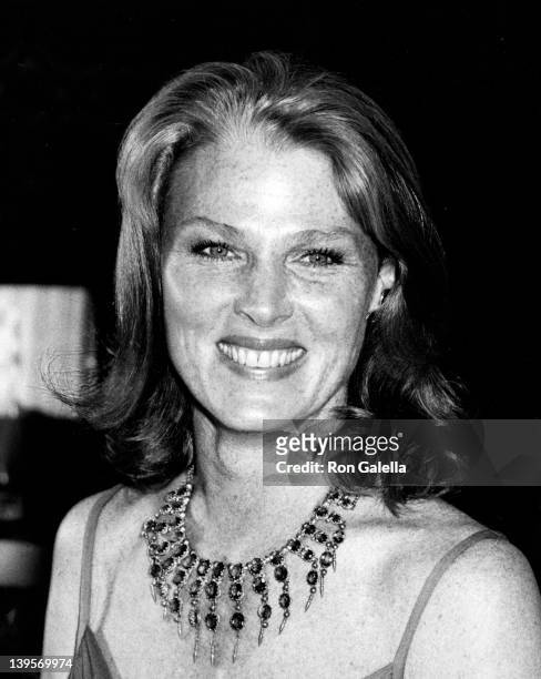 Actress Mariette Hartley attends 31st Annual Primetime Emmy Awards on September 9, 1979 at the Pasadena Civic Auditorium in Pasadena, California.