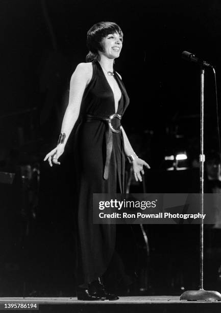 Liza Minnelli performing at the Boston Music Hall, Boston, MA on October 7, 1973