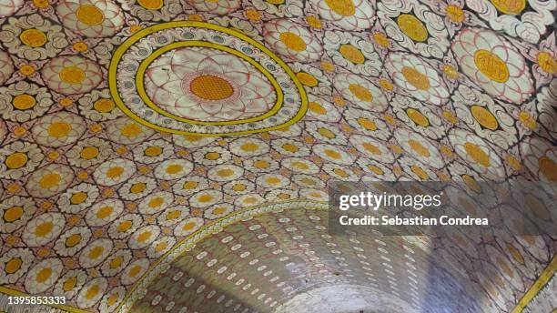 decorated ceiling at entrance to temple of the sacred tooth relic, kandy, sri lanka - sri lanka skyline stock pictures, royalty-free photos & images