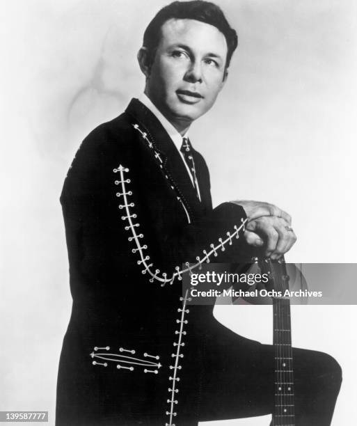 Jim Reeves Actor 817 Jim Reeves Photos & High Res Pictures - Getty Images