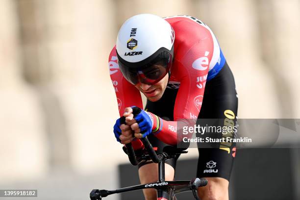 Tom Dumoulin of Netherlands and Team Jumbo - Visma sprints during the 105th Giro d'Italia 2022, Stage 2 a 9,2km individual time trial stage from...