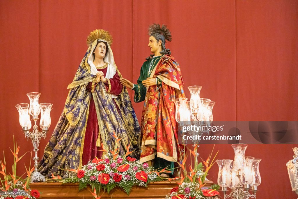 Catholic Scene Statues Of A Religious Scene In A Old Catholic Church High-Res Stock ...