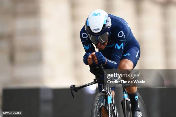 Ivan Ramiro Sosa Cuervo of Colombia and Movistar Team sprints during the 105th Giro d'Italia 2022, Stage 2 a 9,2km individual time trial stage from...