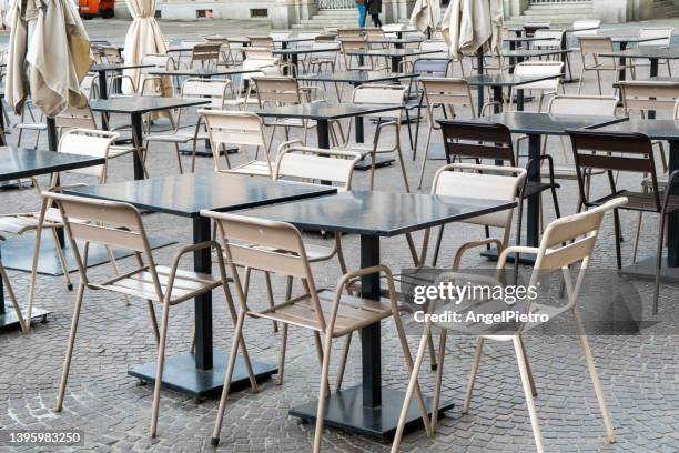 an empty bar terrace - turín stock pictures, royalty-free photos & images