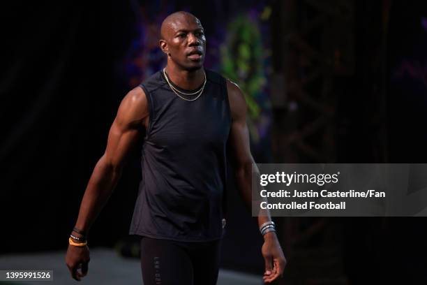 Terrell Owens of the Zappers warms up prior to playing the Beasts during Fan Controlled Football Season v2.0 - Week Four on May 07, 2022 in Atlanta,...