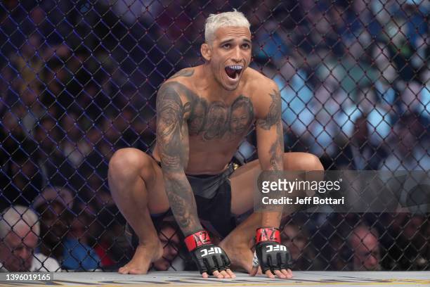 Charles Oliveira of Brazil prepares to fight Justin Gaethje in the UFC lightweight championship fight during the UFC 274 event at Footprint Center on...