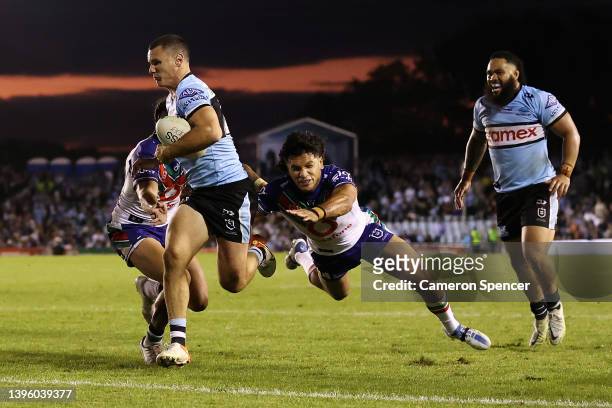 Connor Tracey of the Sharks heads in for a try during the round nine NRL match between the Cronulla Sharks and the New Zealand Warriors at PointsBet...