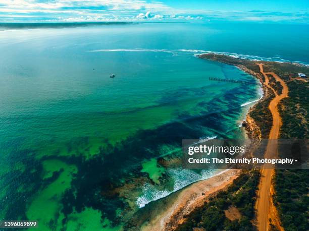 aerial view of vivonne bay, kangaroo island, south australia - kangaroo island fotografías e imágenes de stock