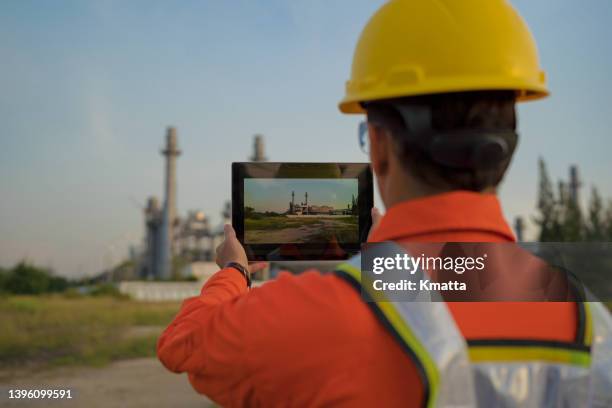 Ipad Construction Site Photos and Premium High Res Pictures - Getty Images