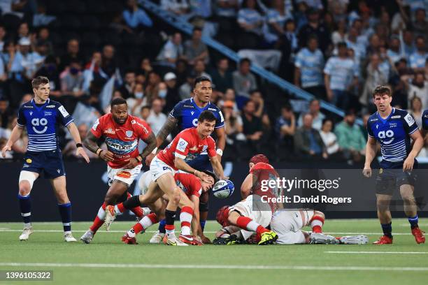 Nolann Le Garrec of Racing 92 passes the ball out of the ruck during the Heineken Champions Cup Quarter Final match between Racing 92 and Sale Sharks...