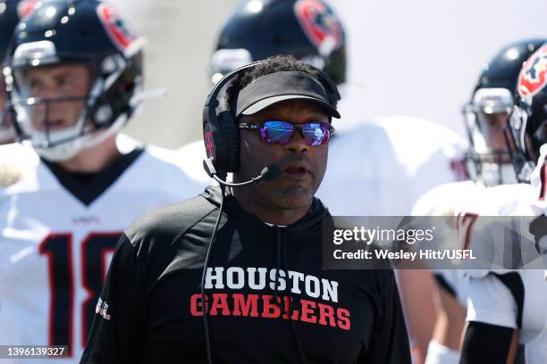 Head coach Kevin Sumlin of Houston Gamblers looks on in the first quarter of the game against the New Orleans Breakers on May 08, 2022 in Birmingham,...