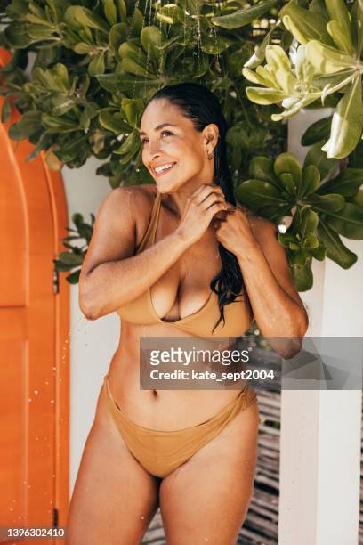 embracing a body-positive mindset in a perfection-focused world - women's swimwear stock pictures, royalty-free photos & images