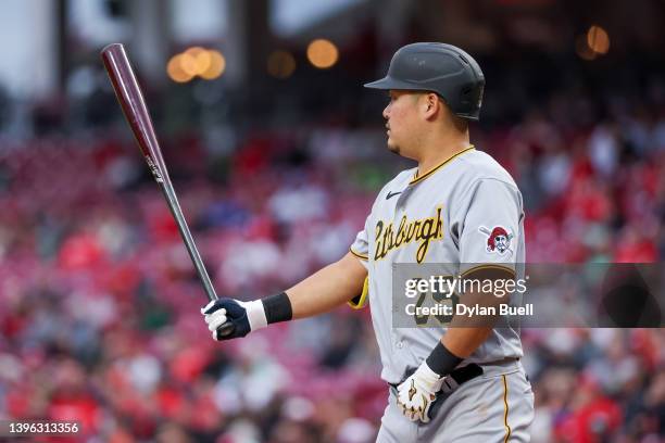 Yoshi Tsutsugo of the Pittsburgh Pirates bats in the third inning against the Cincinnati Reds during game two of a doubleheader at Great American...