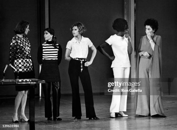 Ingrid Bergman, Natalie Wood, Jane Fonda, Diahann Carroll and Rosalind Russell attend 41st Annual Academy Awards on April 12, 1969 at the Dorothy...