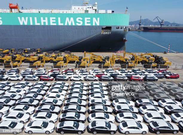 Car Loading Ship Car Cargo Ship Photos and Premium High Res Pictures - Getty Images