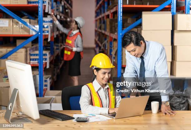 Loading Labour Loading Labour Photos and Premium High Res Pictures - Getty Images