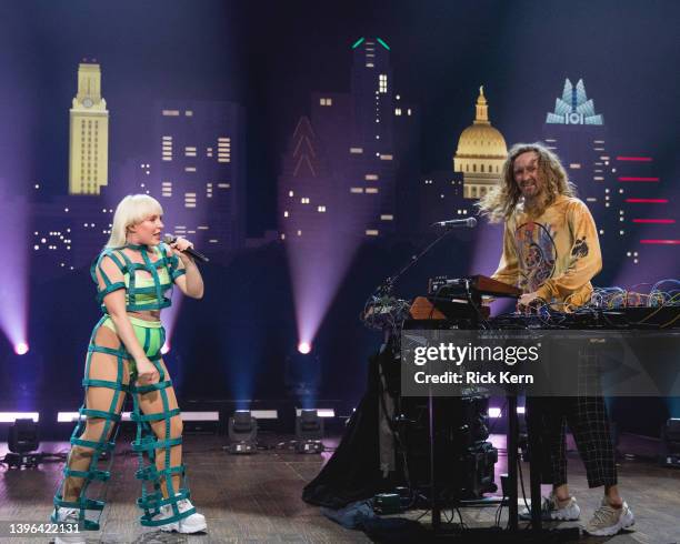 Singer Amelia Meath and producer Nick Sanborn of Sylvan Esso perform onstage during a taping of the long-running concert series "Austin City Limits"...