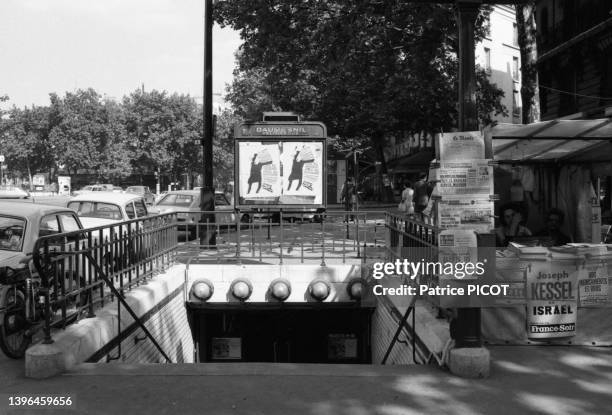 Daumesnil (Paris Métro) Photos and Premium High Res Pictures Getty Images