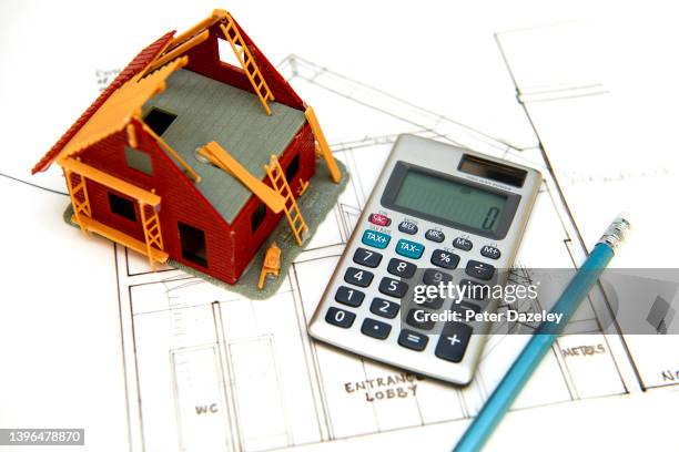 Incomplete Building Work Incomplete Building Drawing Photos and Premium High Res Pictures ...