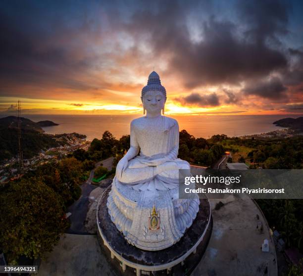 aerial view of big buddha viewpoint at sunset scene with beautiful sky in phuket province, thailand - phuket province stockfoto's en -beelden