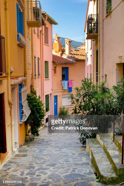 streets of collioure, france - roussillon stock pictures, royalty-free photos & images