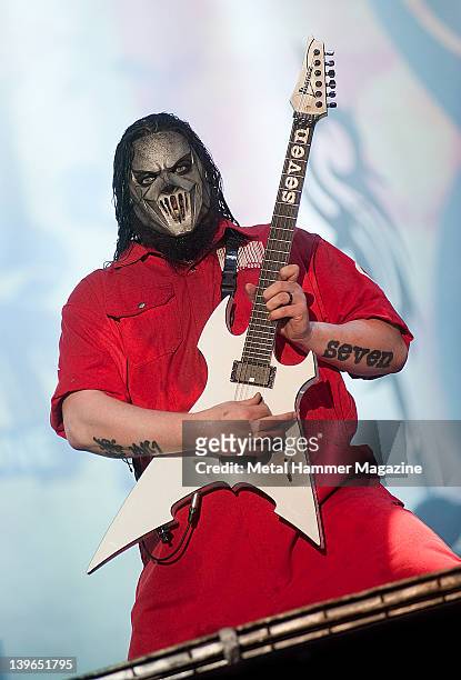 Mick Thomson of Slipknot performs live on stage at Sonisphere Festival on July 10, 2011.