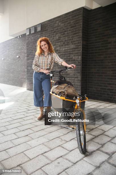 cargo bike - cargo bike stock pictures, royalty-free photos & images
