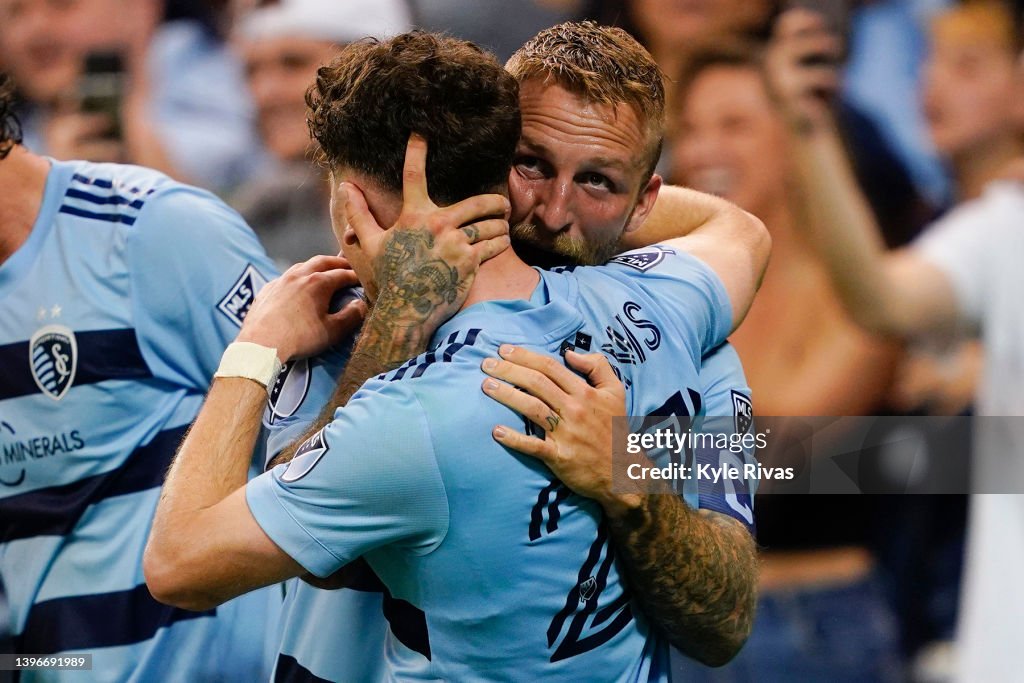 FC Dallas v Sporting Kansas City - U.S. Open Cup