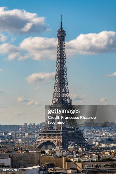 eiffel tower and the buildings of paris, high point of view. champs elysees, france, europe - champs elysees quarter stock pictures, royalty-free photos & images