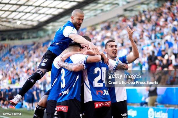 Miguel Escudero of Deportivo Alaves celebrates with team mates after scoring goal during the Spanish league, La Liga match between Deportivo Alaves...